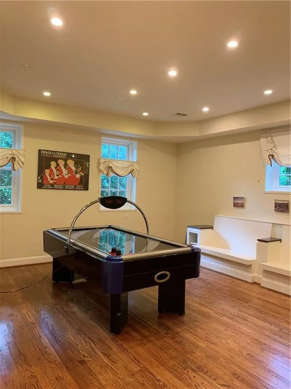282 Tara Trail, Sandy Springs, Georgia 30327, 5 Bedrooms Bedrooms, ,5 BathroomsBathrooms,Residential,Sold,282 Tara Trail,6718485