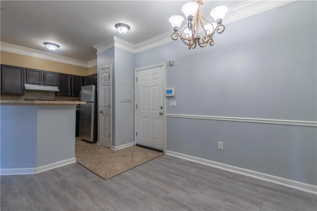 5559 Glenridge Drive Unit 1103, Sandy Springs, Georgia 30342, 1 Bedroom Bedrooms, ,1 BathroomBathrooms,Residential,Sold,5559 Glenridge Drive Unit 1103,6844210