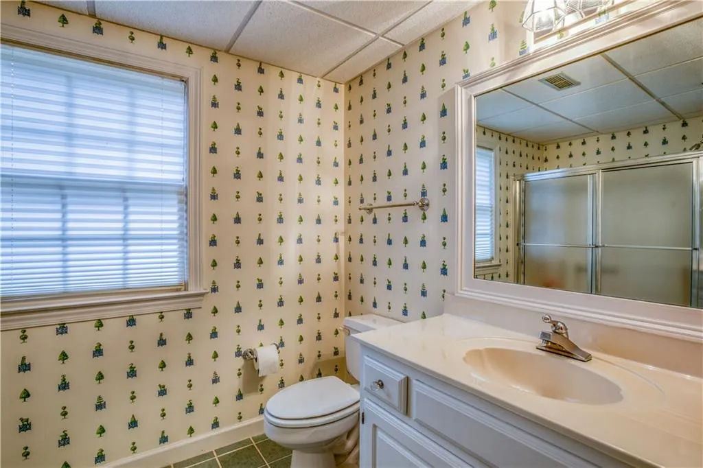 295 Lackland Court, Sandy Springs, Georgia 30350, 5 Bedrooms Bedrooms, ,4 BathroomsBathrooms,Residential,Sold,295 Lackland Court,6085224