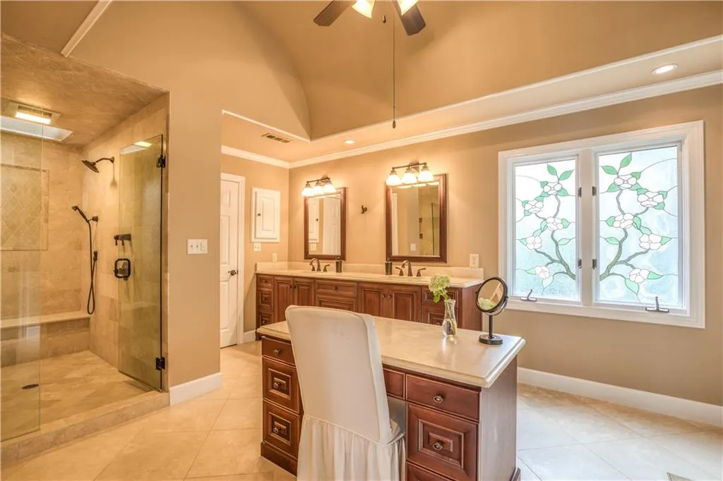 295 Lackland Court, Sandy Springs, Georgia 30350, 5 Bedrooms Bedrooms, ,4 BathroomsBathrooms,Residential,Sold,295 Lackland Court,6085224