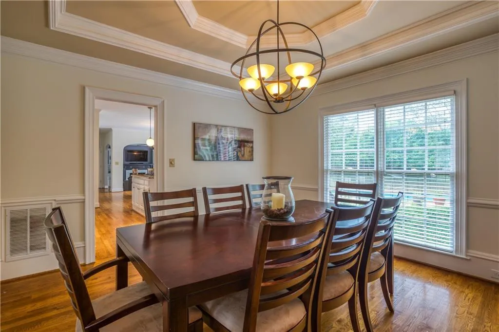 295 Lackland Court, Sandy Springs, Georgia 30350, 5 Bedrooms Bedrooms, ,4 BathroomsBathrooms,Residential,Sold,295 Lackland Court,6085224