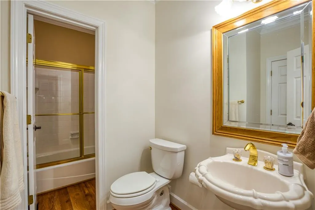 295 Lackland Court, Sandy Springs, Georgia 30350, 5 Bedrooms Bedrooms, ,4 BathroomsBathrooms,Residential,Sold,295 Lackland Court,6085224