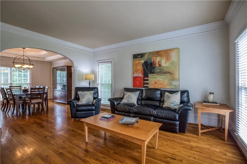 295 Lackland Court, Sandy Springs, Georgia 30350, 5 Bedrooms Bedrooms, ,4 BathroomsBathrooms,Residential,Sold,295 Lackland Court,6085224