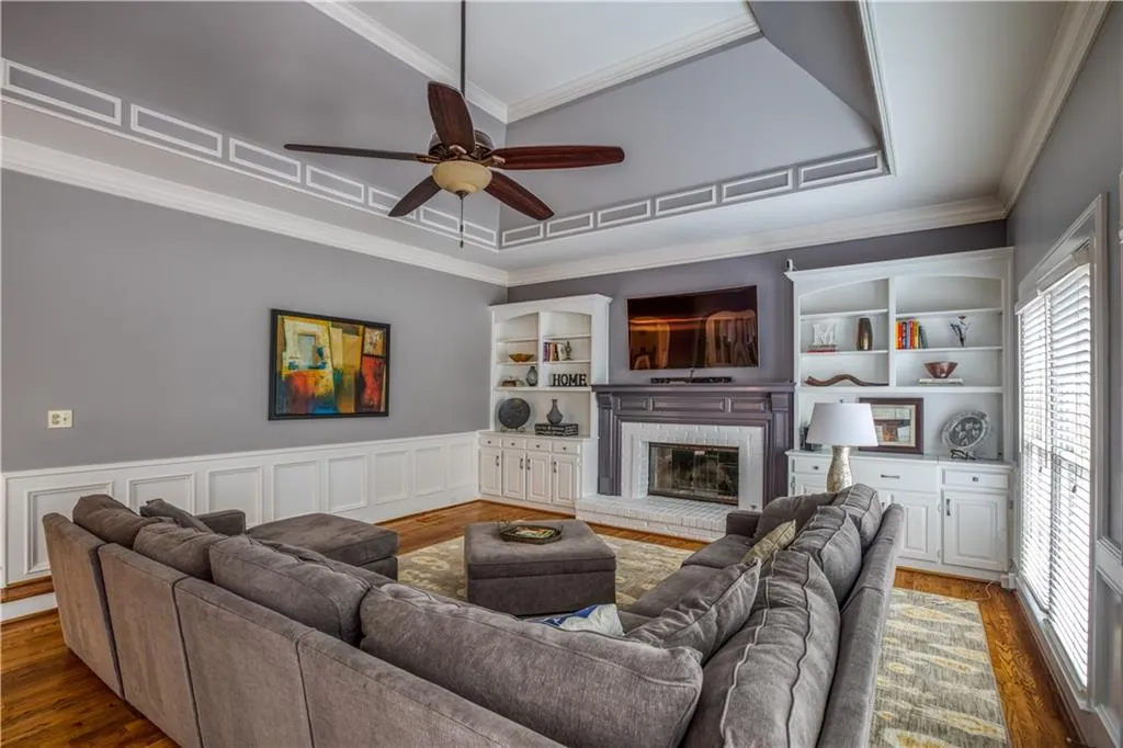 295 Lackland Court, Sandy Springs, Georgia 30350, 5 Bedrooms Bedrooms, ,4 BathroomsBathrooms,Residential,Sold,295 Lackland Court,6085224