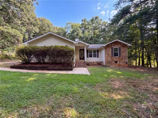 103 Saddlebrook Court, Lagrange, Georgia 30240