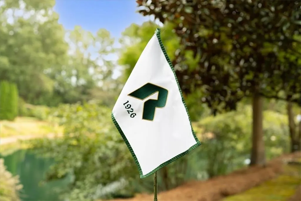 Putting greens