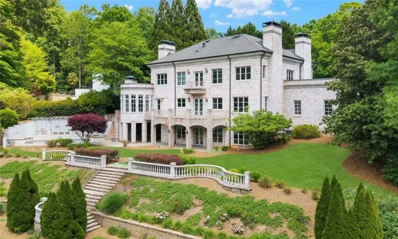 745 Brookwoods Trace, Atlanta, Georgia 30342