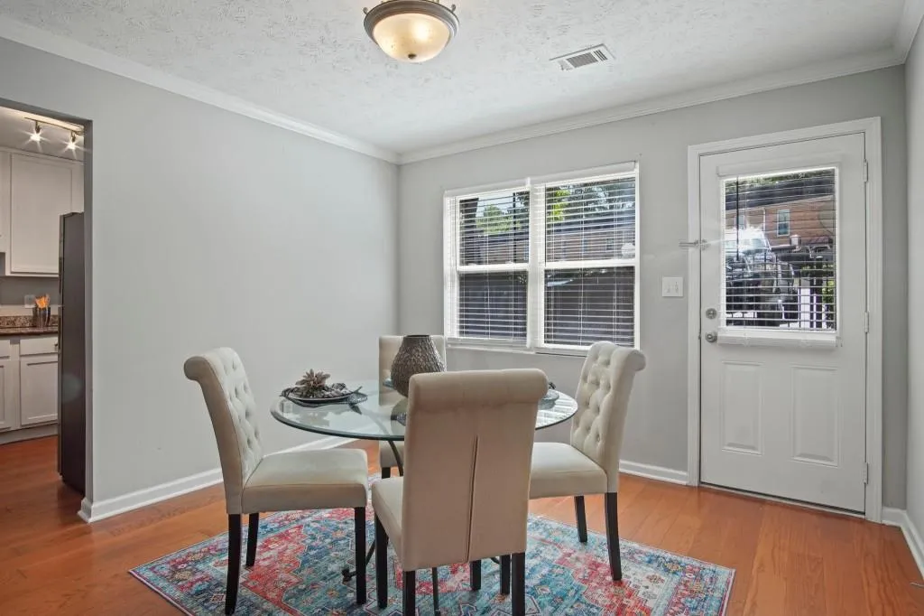 115 N River Drive Unit A, Atlanta, Georgia 30350, 3 Bedrooms Bedrooms, ,2 BathroomsBathrooms,Residential,Sold,115 N River Drive Unit A,7459703 115 N River Drive Unit A, Atlanta, Georgia 30350, 3 Bedrooms Bedrooms, ,2 BathroomsBathrooms,Residential,Sold,115 N River Drive Unit A,7459703