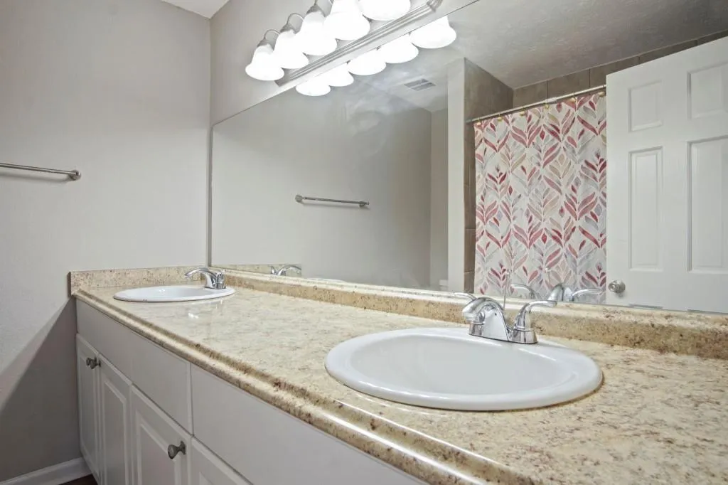 115 N River Drive Unit A, Atlanta, Georgia 30350, 3 Bedrooms Bedrooms, ,2 BathroomsBathrooms,Residential,Sold,115 N River Drive Unit A,7459703 115 N River Drive Unit A, Atlanta, Georgia 30350, 3 Bedrooms Bedrooms, ,2 BathroomsBathrooms,Residential,Sold,115 N River Drive Unit A,7459703