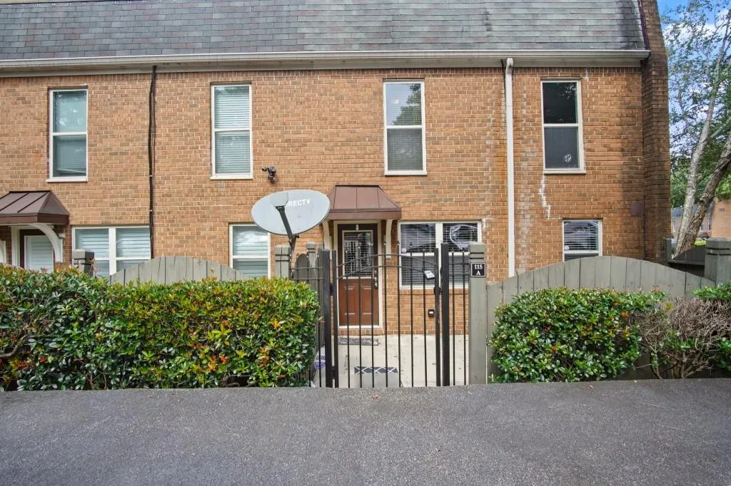 115 N River Drive Unit A, Atlanta, Georgia 30350, 3 Bedrooms Bedrooms, ,2 BathroomsBathrooms,Residential,Sold,115 N River Drive Unit A,7459703 115 N River Drive Unit A, Atlanta, Georgia 30350, 3 Bedrooms Bedrooms, ,2 BathroomsBathrooms,Residential,Sold,115 N River Drive Unit A,7459703