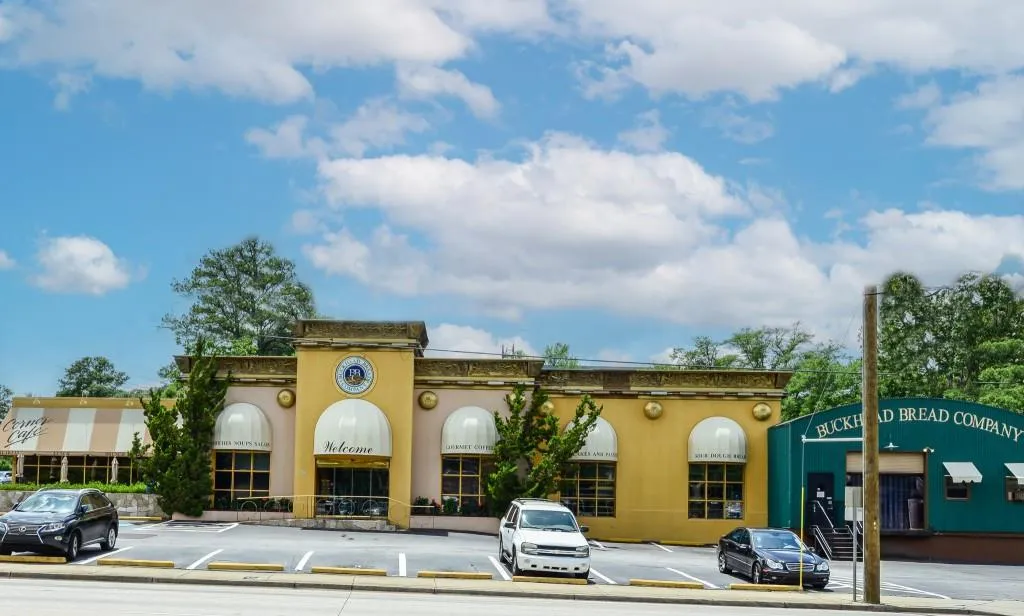 Enjoy The Proximity To Buckhead's Finest Dining, Shopping, Entertainment, & More!