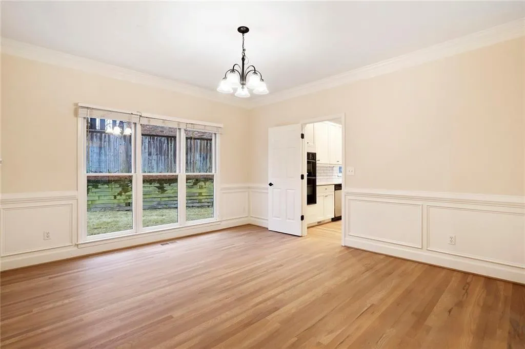 4560 Windsor Park Place, Atlanta, Georgia 30342, 3 Bedrooms Bedrooms, ,3 BathroomsBathrooms,Residential,Sold,4560 Windsor Park Place,6839741