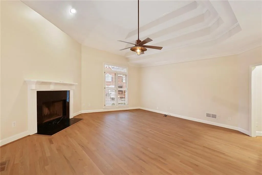 4560 Windsor Park Place, Atlanta, Georgia 30342, 3 Bedrooms Bedrooms, ,3 BathroomsBathrooms,Residential,Sold,4560 Windsor Park Place,6839741