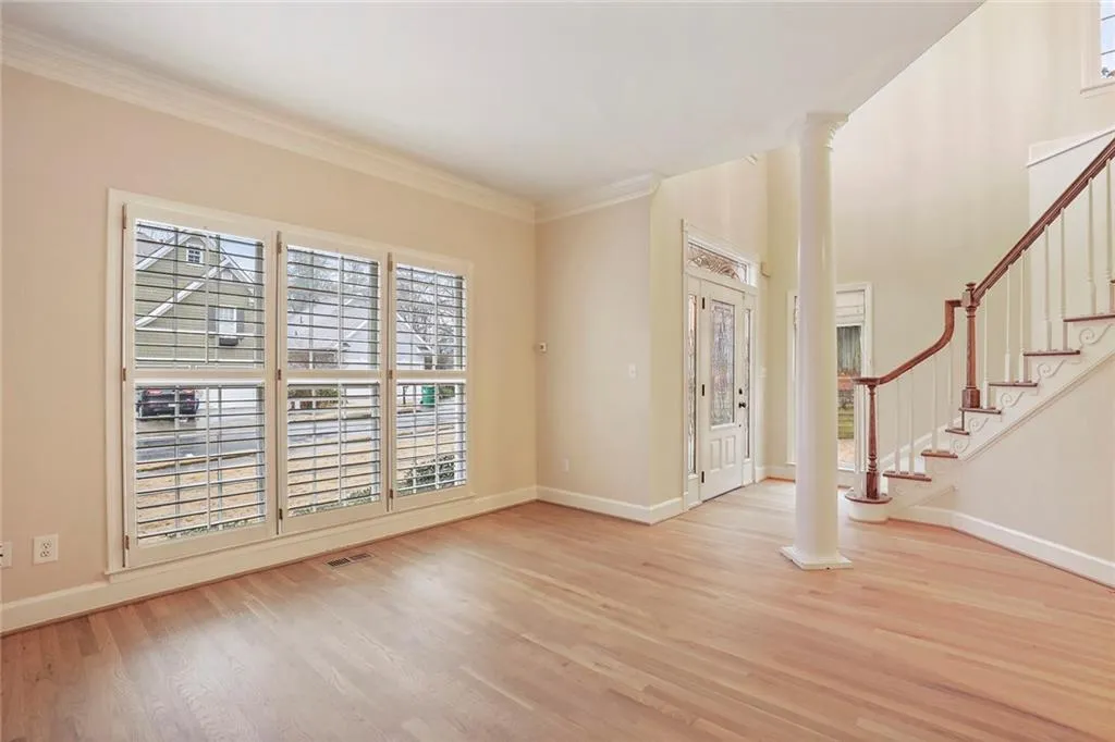 4560 Windsor Park Place, Atlanta, Georgia 30342, 3 Bedrooms Bedrooms, ,3 BathroomsBathrooms,Residential,Sold,4560 Windsor Park Place,6839741