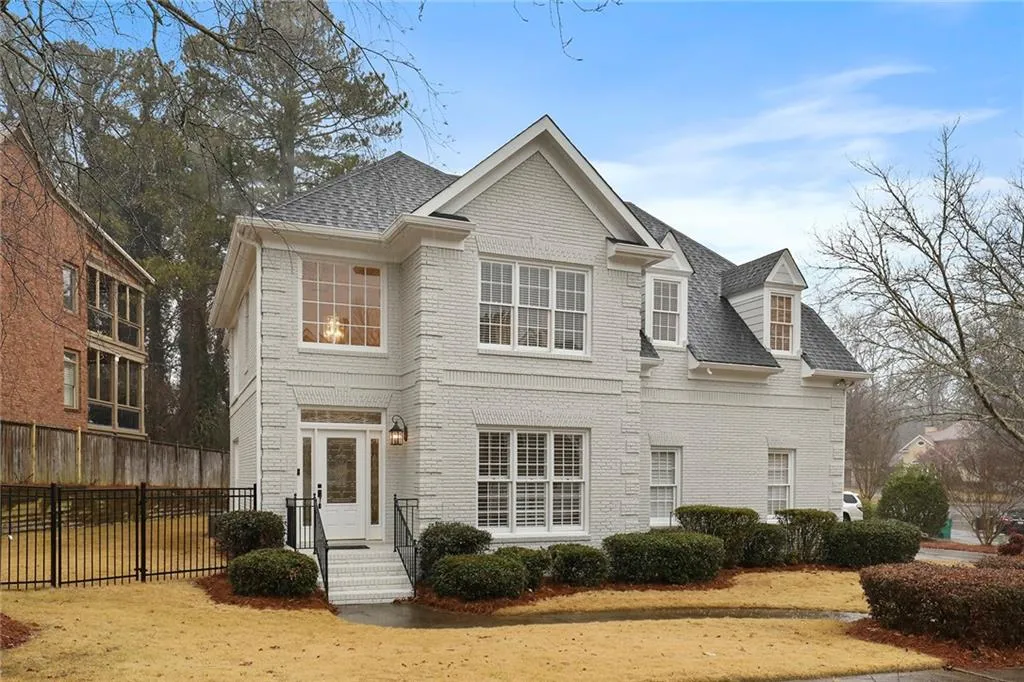 4560 Windsor Park Place, Atlanta, Georgia 30342, 3 Bedrooms Bedrooms, ,3 BathroomsBathrooms,Residential,Sold,4560 Windsor Park Place,6839741