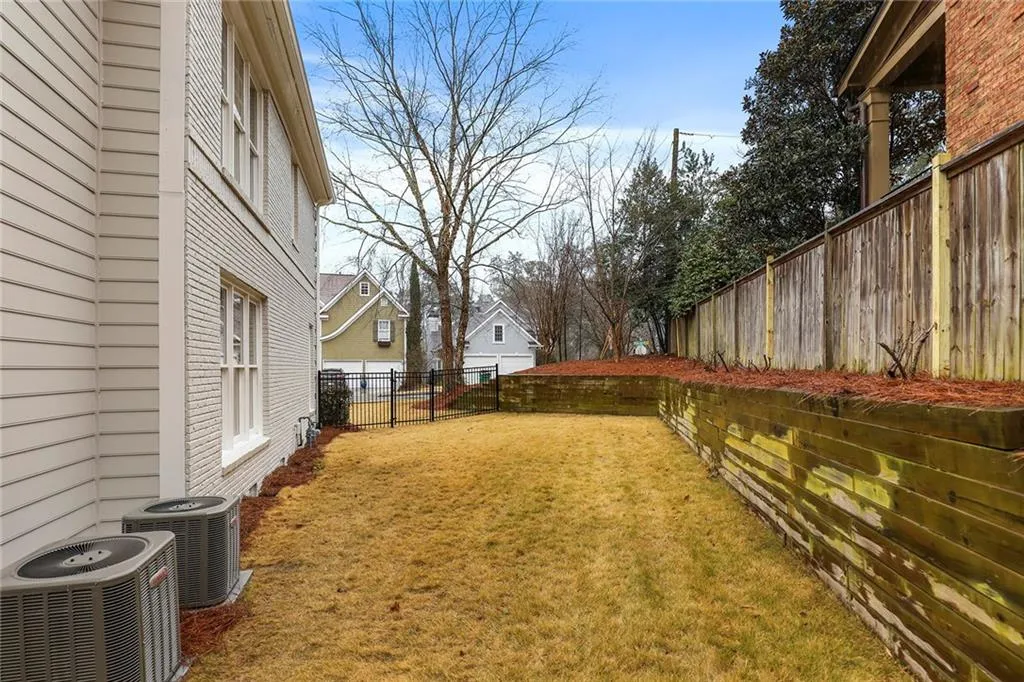 4560 Windsor Park Place, Atlanta, Georgia 30342, 3 Bedrooms Bedrooms, ,3 BathroomsBathrooms,Residential,Sold,4560 Windsor Park Place,6839741