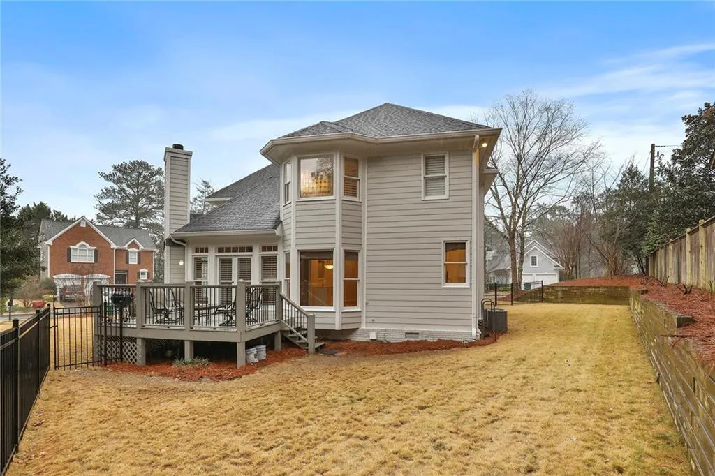 4560 Windsor Park Place, Atlanta, Georgia 30342, 3 Bedrooms Bedrooms, ,3 BathroomsBathrooms,Residential,Sold,4560 Windsor Park Place,6839741