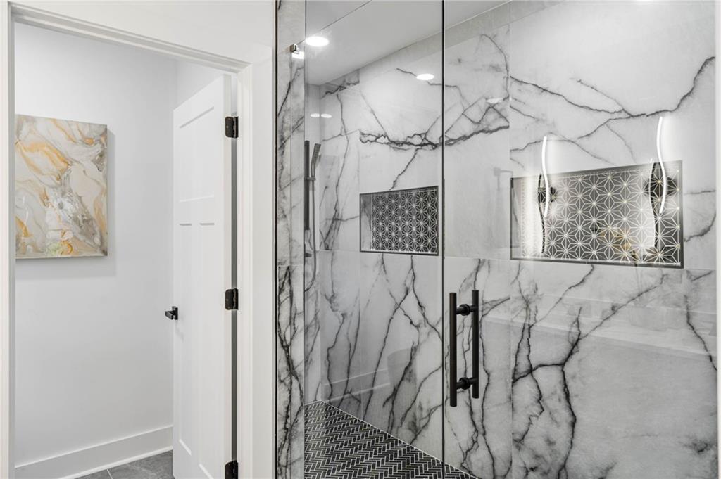 5905 Greenbrier Road, Sandy Springs, Georgia 30328, 4 Bedrooms Bedrooms, ,3 BathroomsBathrooms,Residential,Sold,5905 Greenbrier Road,7287755