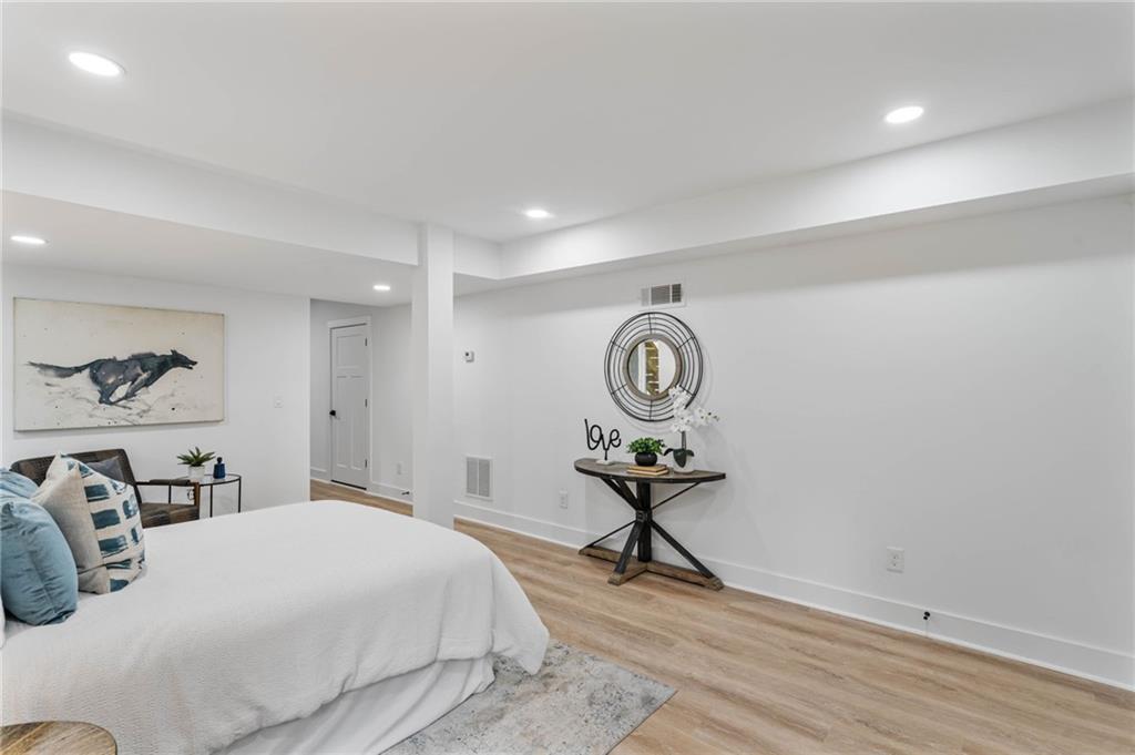 5905 Greenbrier Road, Sandy Springs, Georgia 30328, 4 Bedrooms Bedrooms, ,3 BathroomsBathrooms,Residential,Sold,5905 Greenbrier Road,7287755