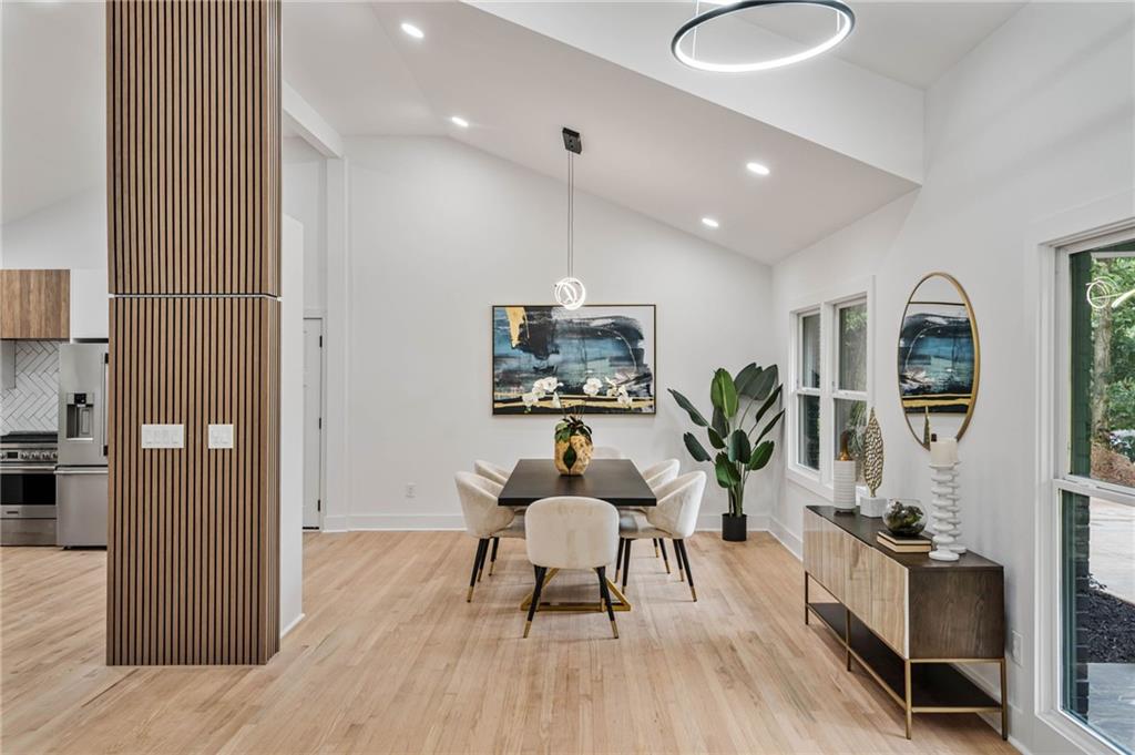 5905 Greenbrier Road, Sandy Springs, Georgia 30328, 4 Bedrooms Bedrooms, ,3 BathroomsBathrooms,Residential,Sold,5905 Greenbrier Road,7287755