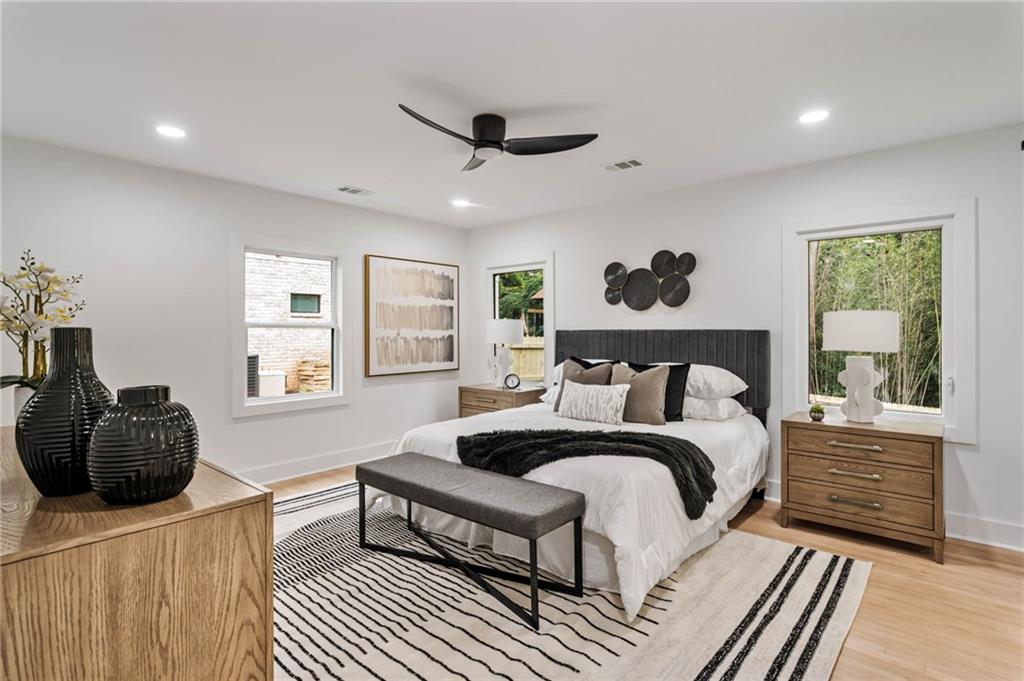 5905 Greenbrier Road, Sandy Springs, Georgia 30328, 4 Bedrooms Bedrooms, ,3 BathroomsBathrooms,Residential,Sold,5905 Greenbrier Road,7287755