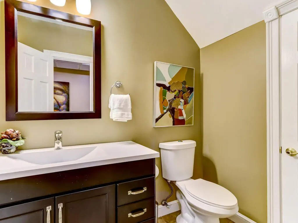 7210 Chattahoochee Bluff Drive, Atlanta, Georgia 30350, 4 Bedrooms Bedrooms, ,3 BathroomsBathrooms,Residential,Sold,7210 Chattahoochee Bluff Drive,7202501