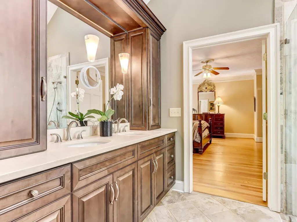 7210 Chattahoochee Bluff Drive, Atlanta, Georgia 30350, 4 Bedrooms Bedrooms, ,3 BathroomsBathrooms,Residential,Sold,7210 Chattahoochee Bluff Drive,7202501