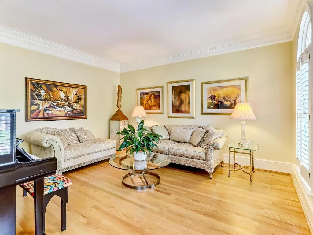 7210 Chattahoochee Bluff Drive, Atlanta, Georgia 30350, 4 Bedrooms Bedrooms, ,3 BathroomsBathrooms,Residential,Sold,7210 Chattahoochee Bluff Drive,7202501