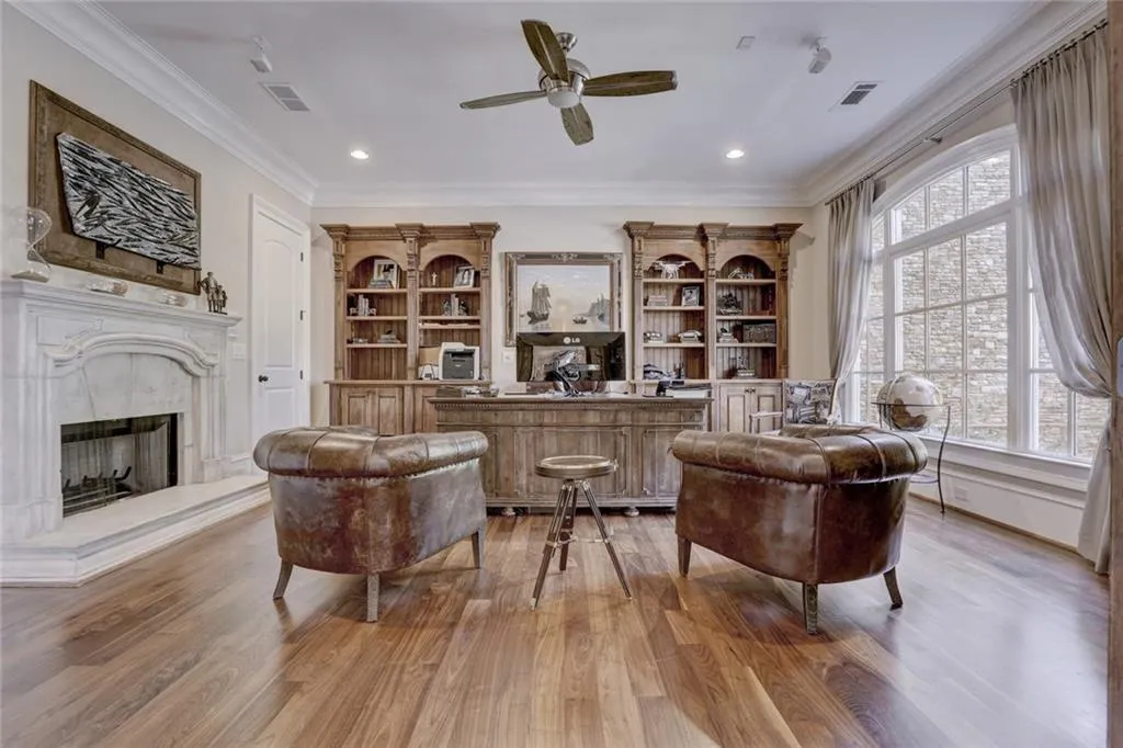 8395 Jett Ferry Road, Sandy Springs, Georgia 30350, 6 Bedrooms Bedrooms, ,7 BathroomsBathrooms,Residential,Sold,8395 Jett Ferry Road,6115312