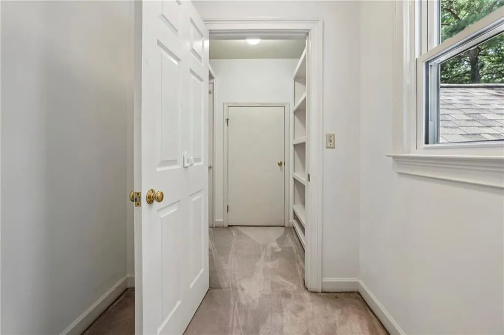 7155 Roswell Road Unit 26, Atlanta, Georgia 30328, 3 Bedrooms Bedrooms, ,2 BathroomsBathrooms,Residential,For Sale,7155 Roswell Road Unit 26,7638354