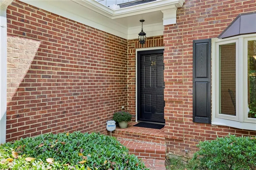 7155 Roswell Road Unit 26, Atlanta, Georgia 30328, 3 Bedrooms Bedrooms, ,2 BathroomsBathrooms,Residential,For Sale,7155 Roswell Road Unit 26,7638354