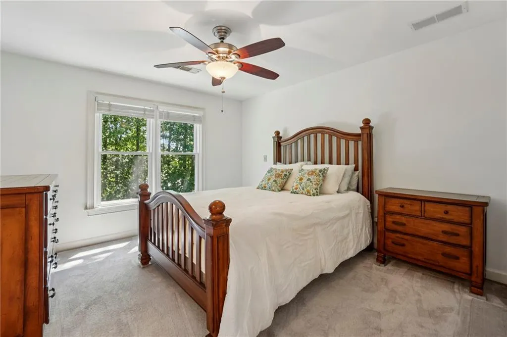 7155 Roswell Road Unit 26, Atlanta, Georgia 30328, 3 Bedrooms Bedrooms, ,2 BathroomsBathrooms,Residential,For Sale,7155 Roswell Road Unit 26,7638354