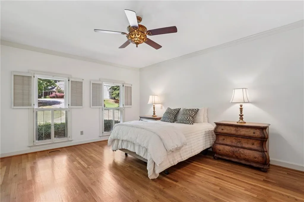 7155 Roswell Road Unit 26, Atlanta, Georgia 30328, 3 Bedrooms Bedrooms, ,2 BathroomsBathrooms,Residential,For Sale,7155 Roswell Road Unit 26,7638354