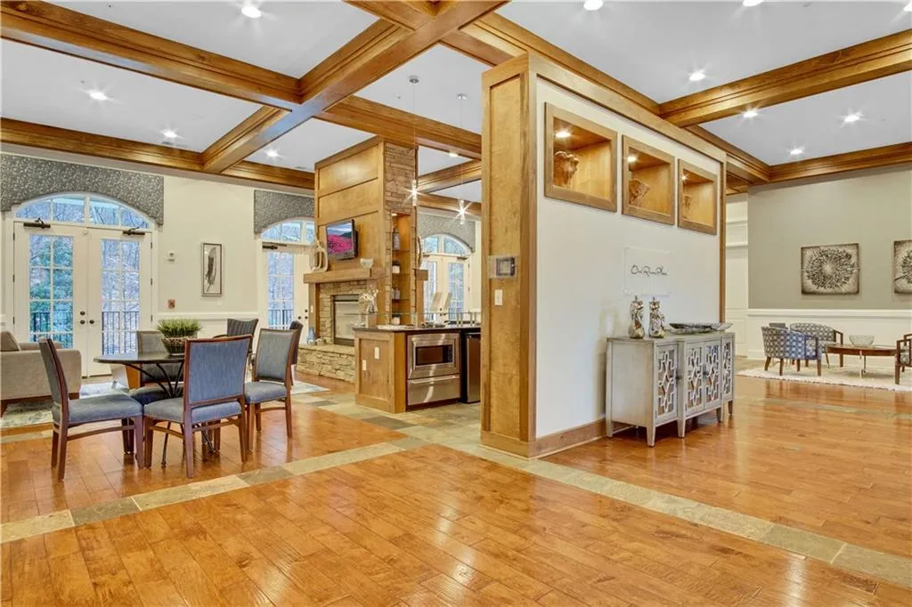 200 River Vista Drive Unit 224, Atlanta, Georgia 30339, 1 Bedroom Bedrooms, ,1 BathroomBathrooms,Residential,Sold,200 River Vista Drive Unit 224,6681483