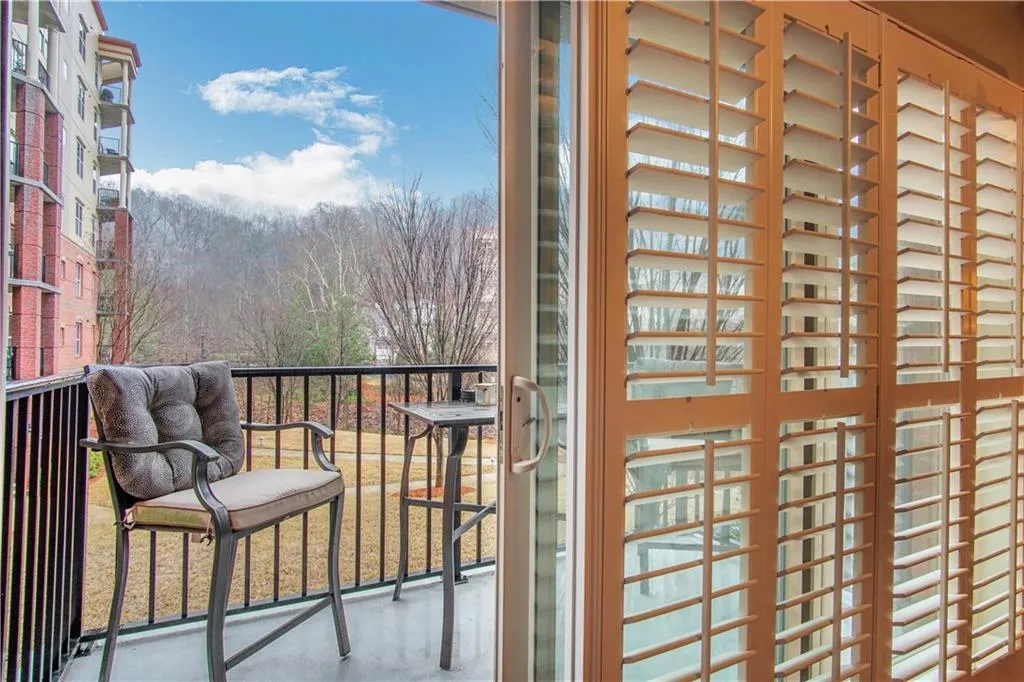 200 River Vista Drive Unit 224, Atlanta, Georgia 30339, 1 Bedroom Bedrooms, ,1 BathroomBathrooms,Residential,Sold,200 River Vista Drive Unit 224,6681483