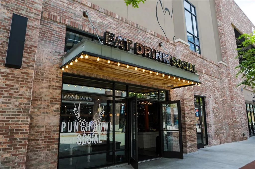 200 River Vista Drive Unit 224, Atlanta, Georgia 30339, 1 Bedroom Bedrooms, ,1 BathroomBathrooms,Residential,Sold,200 River Vista Drive Unit 224,6681483