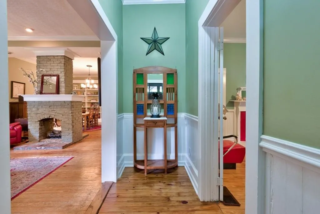 2959 Parrott Avenue Nw, Atlanta, Georgia 30318, 3 Bedrooms Bedrooms, ,2 BathroomsBathrooms,Residential,Sold,2959 Parrott Avenue Nw,5586298