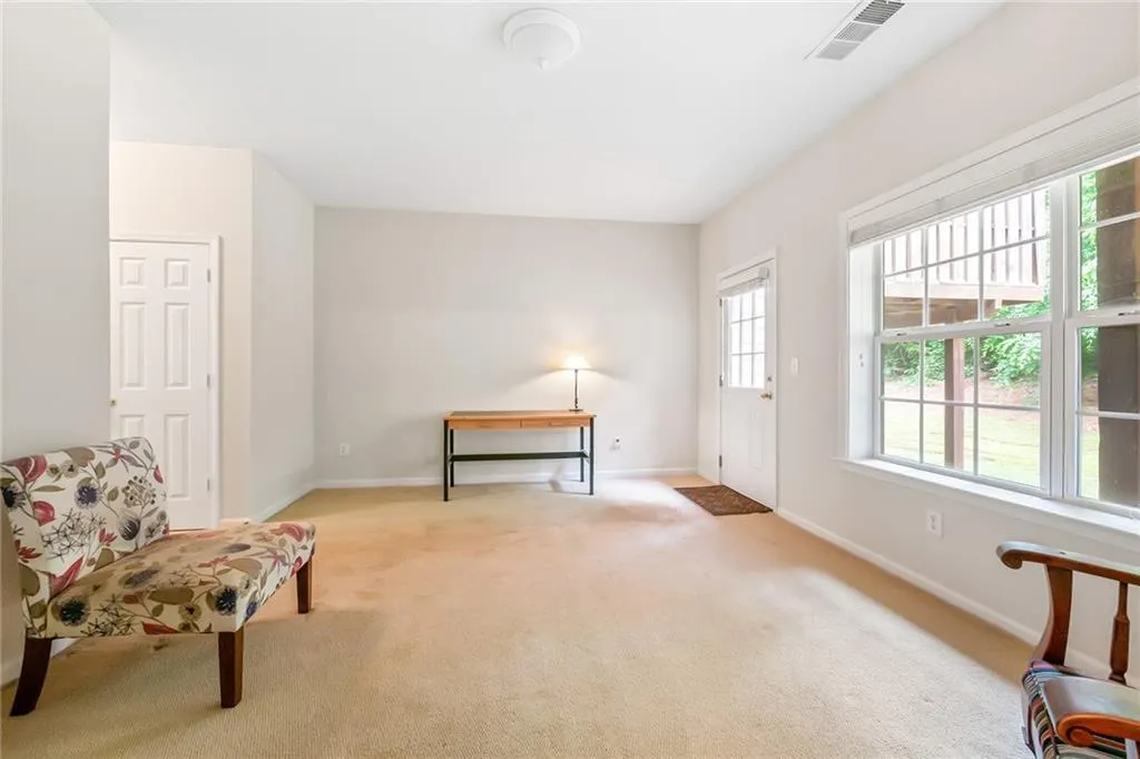 627 Coligny Court, Sandy Springs, Georgia 30350, 3 Bedrooms Bedrooms, ,3 BathroomsBathrooms,Residential,Sold,627 Coligny Court,6886224