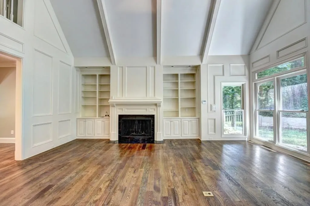 410 Huntcliff Green, Sandy Springs, Georgia 30350, 6 Bedrooms Bedrooms, ,4 BathroomsBathrooms,Residential,Sold,410 Huntcliff Green,6044861
