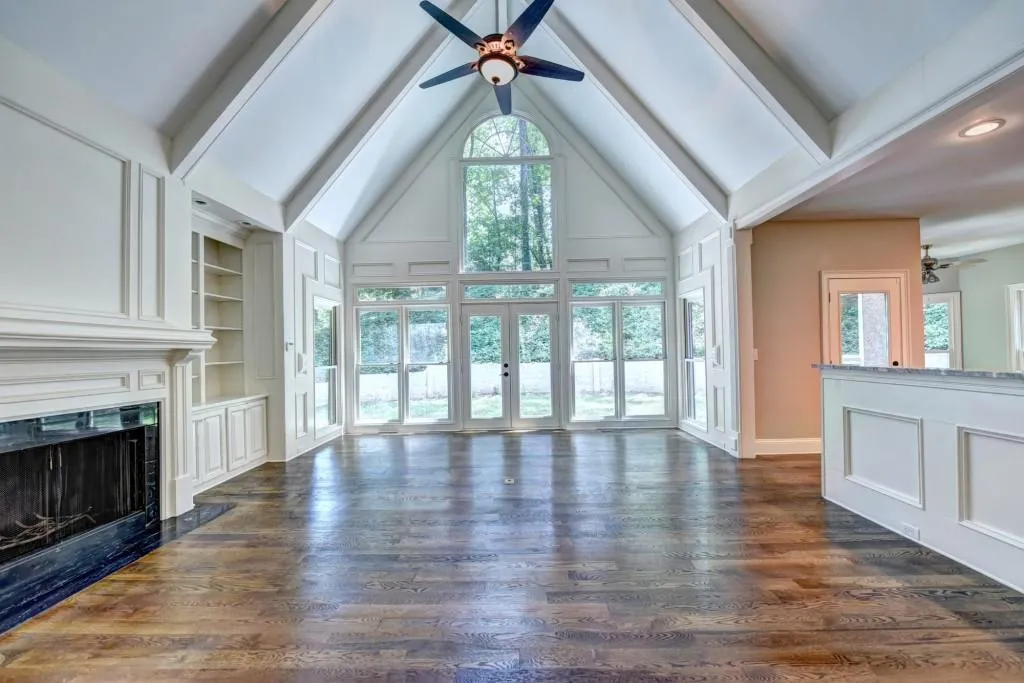 410 Huntcliff Green, Sandy Springs, Georgia 30350, 6 Bedrooms Bedrooms, ,4 BathroomsBathrooms,Residential,Sold,410 Huntcliff Green,6044861