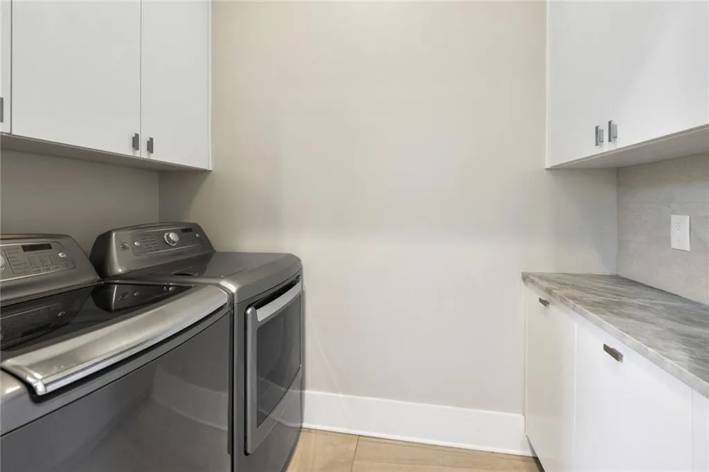 5628 Sherrell Drive, Atlanta, Georgia 30342, 4 Bedrooms Bedrooms, ,4 BathroomsBathrooms,Residential,Sold,5628 Sherrell Drive,6975067