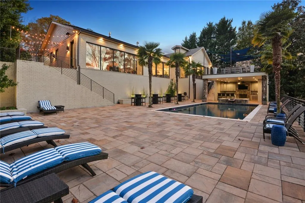 5628 Sherrell Drive, Atlanta, Georgia 30342, 4 Bedrooms Bedrooms, ,4 BathroomsBathrooms,Residential,Sold,5628 Sherrell Drive,6975067