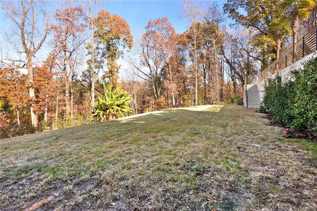 5628 Sherrell Drive, Atlanta, Georgia 30342, 4 Bedrooms Bedrooms, ,4 BathroomsBathrooms,Residential,Sold,5628 Sherrell Drive,6975067