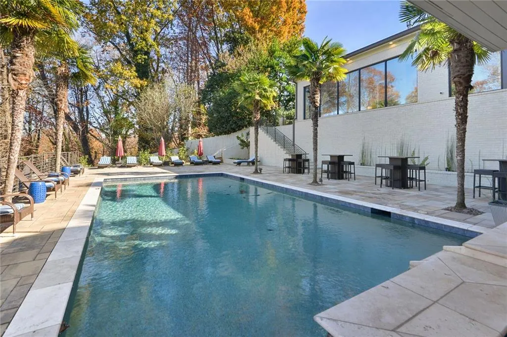 5628 Sherrell Drive, Atlanta, Georgia 30342, 4 Bedrooms Bedrooms, ,4 BathroomsBathrooms,Residential,Sold,5628 Sherrell Drive,6975067