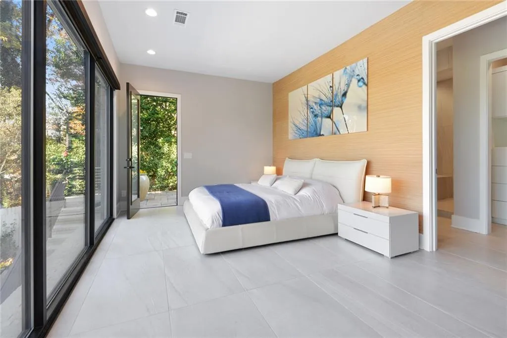 5628 Sherrell Drive, Atlanta, Georgia 30342, 4 Bedrooms Bedrooms, ,4 BathroomsBathrooms,Residential,Sold,5628 Sherrell Drive,6975067