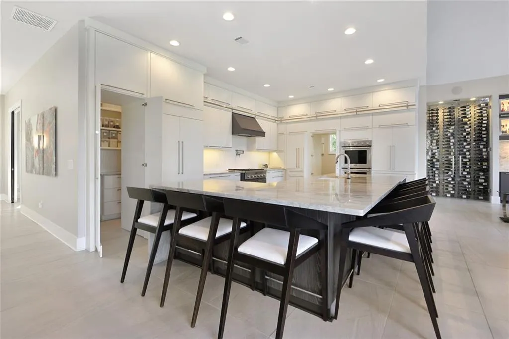 5628 Sherrell Drive, Atlanta, Georgia 30342, 4 Bedrooms Bedrooms, ,4 BathroomsBathrooms,Residential,Sold,5628 Sherrell Drive,6975067