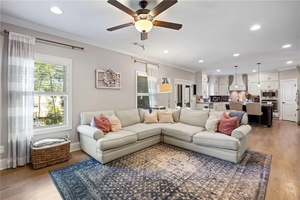 1270 Briarwood Road Ne, Atlanta, Georgia 30319, 5 Bedrooms Bedrooms, ,4 BathroomsBathrooms,Residential,For Sale,1270 Briarwood Road Ne,7602600