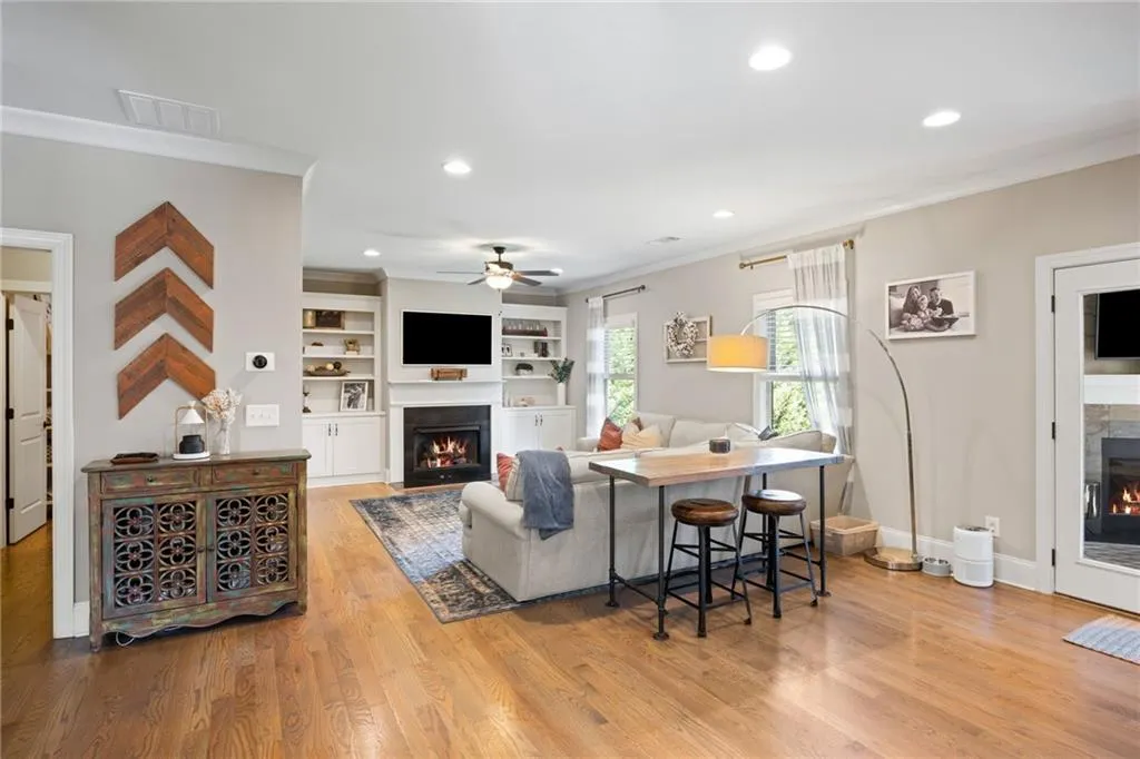 1270 Briarwood Road Ne, Atlanta, Georgia 30319, 5 Bedrooms Bedrooms, ,4 BathroomsBathrooms,Residential,For Sale,1270 Briarwood Road Ne,7602600