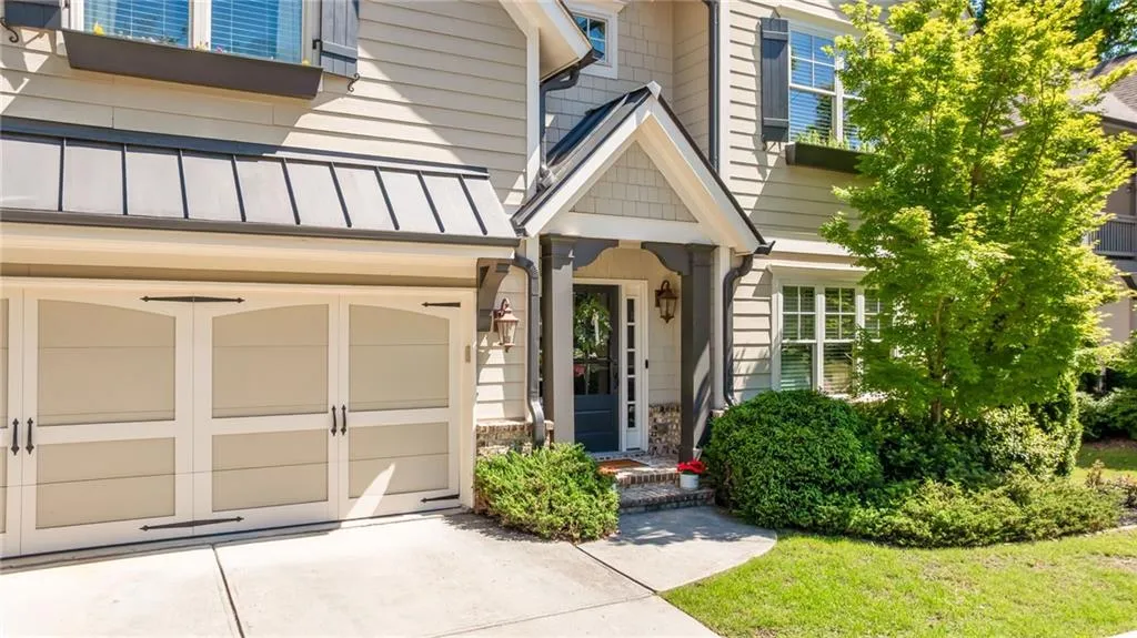 1270 Briarwood Road Ne, Atlanta, Georgia 30319, 5 Bedrooms Bedrooms, ,4 BathroomsBathrooms,Residential,For Sale,1270 Briarwood Road Ne,7602600