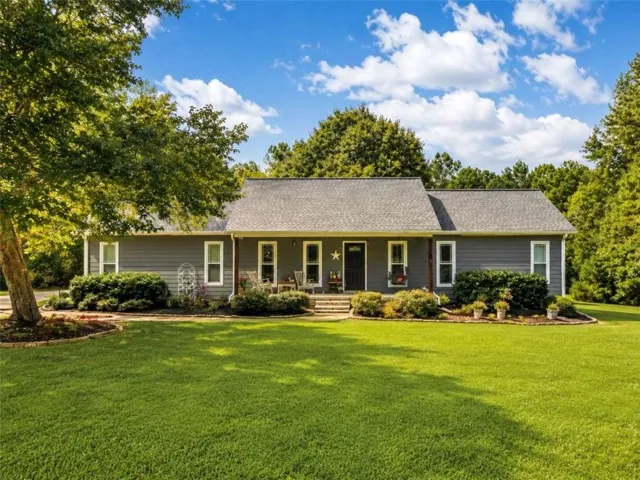 914 Whooping Creek Road, Carrollton, Georgia 30116